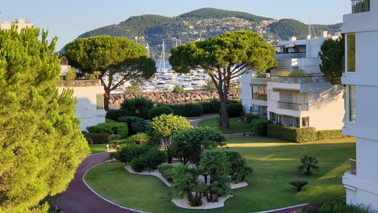 Garden And Beach Sea View Apartment Cannes Mandelieu Extérieur photo